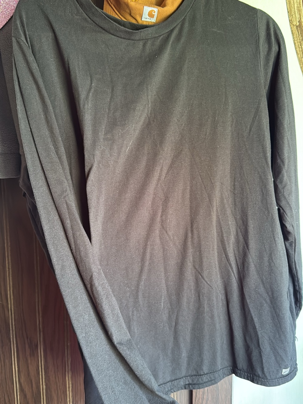 Butter soft comfort under scrub Long-Sleeve Crew Shirt - Black